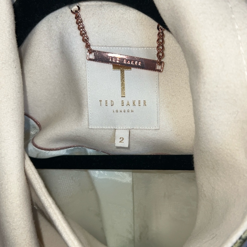 Ted Baker White Floral Trench Coat - Picture 2 of 4